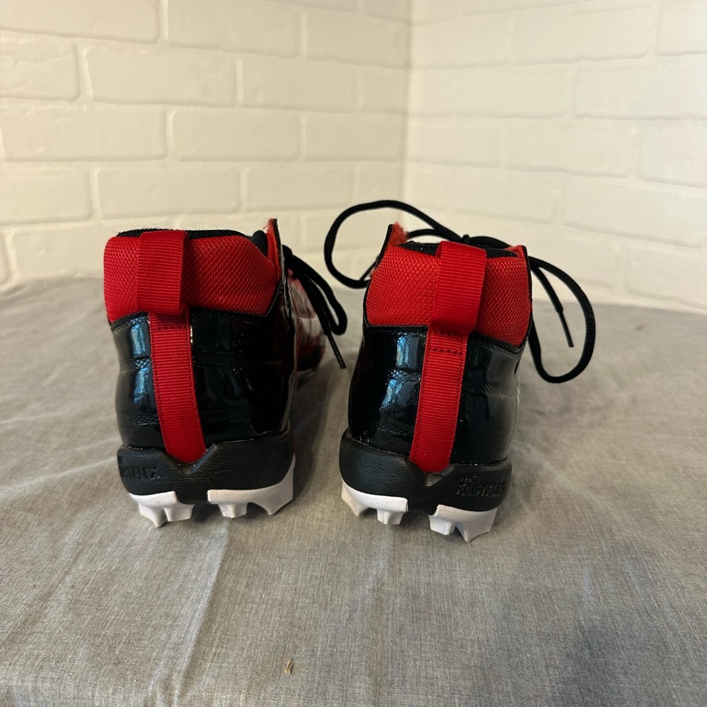 Nike Alpha Menace 2 Shark Football Cleats - Picture 5 of 10